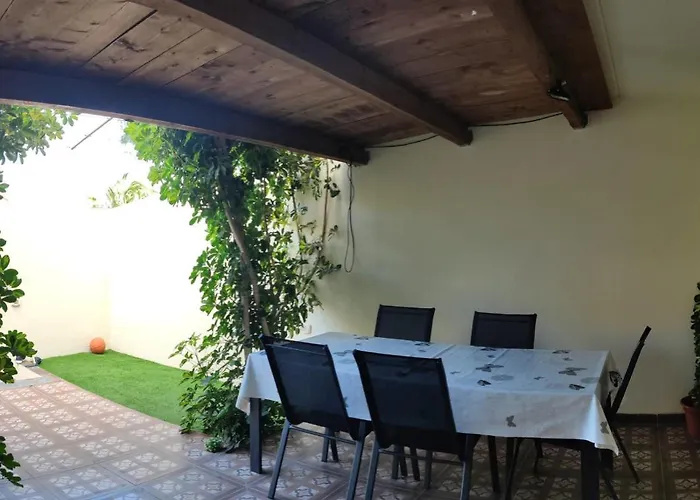 度假居 El Castillo 圣米格尔德阿沃纳