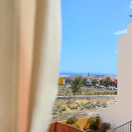 El Castillo - Near Golf & Beaches In South Tenerife 펜션 *