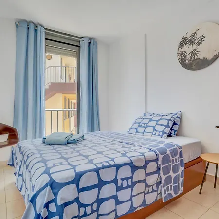 El Castillo - Near Golf & Beaches In South Tenerife